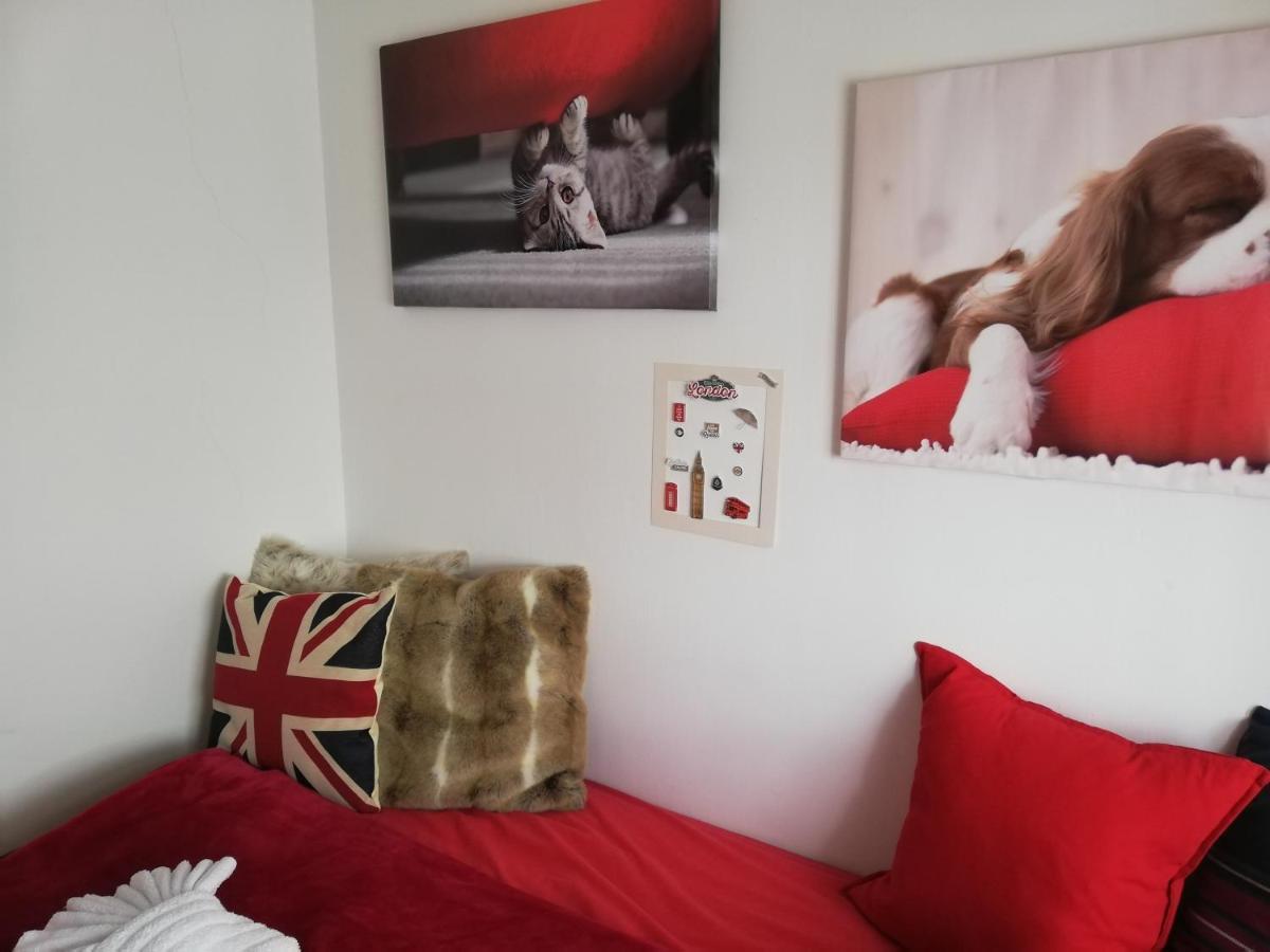 Nice Rooms In Queen House Clay Cross Экстерьер фото