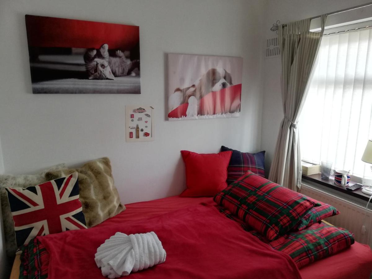 Nice Rooms In Queen House Clay Cross Экстерьер фото