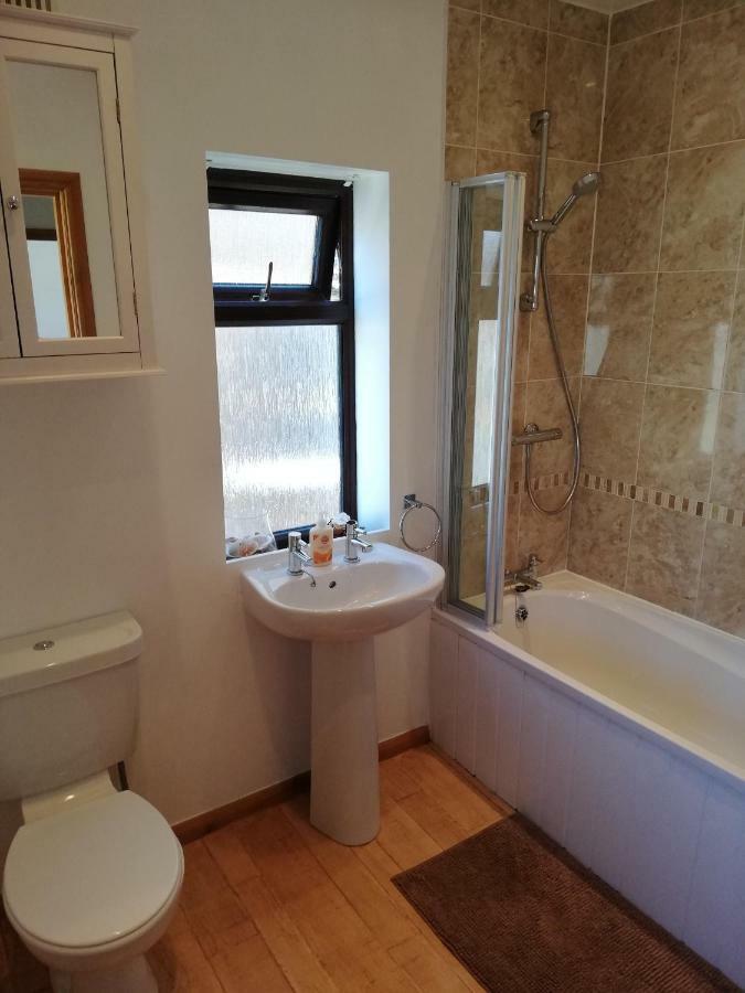 Nice Rooms In Queen House Clay Cross Экстерьер фото