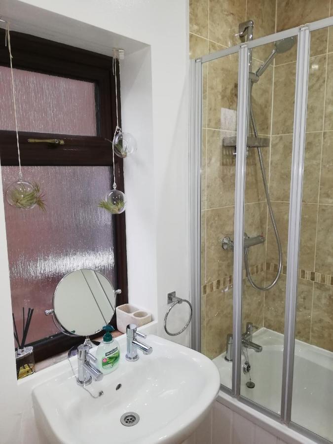Nice Rooms In Queen House Clay Cross Экстерьер фото